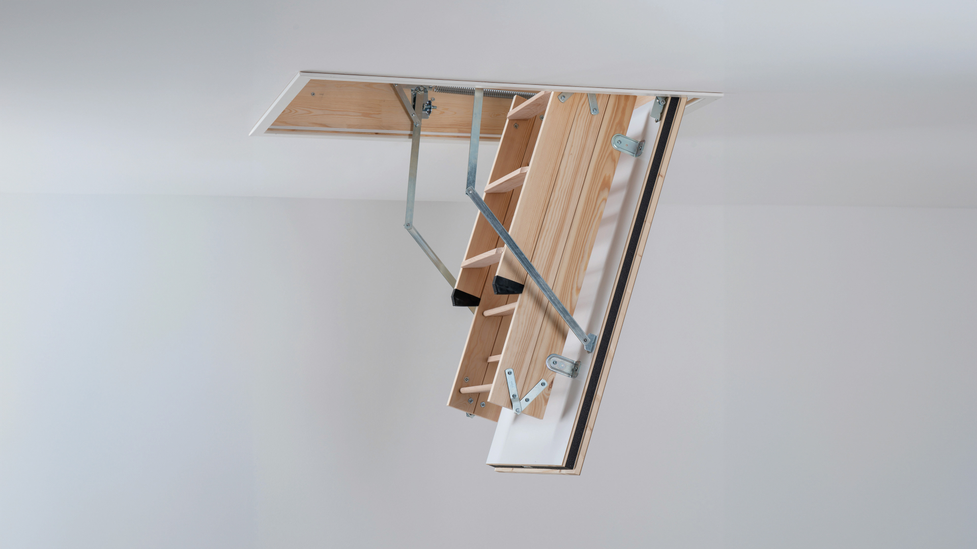 Loft ladder REI 45 - Made to measure 